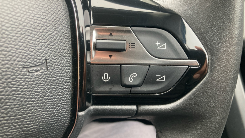 Peugeot 308 1.2 PureTech Allure Premium 5dr EAT8 Petrol Hatchback